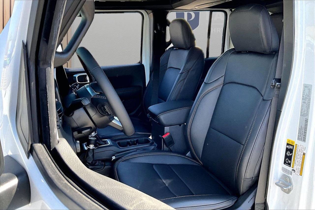 New 2026 Jeep Wrangler Sahara image 21