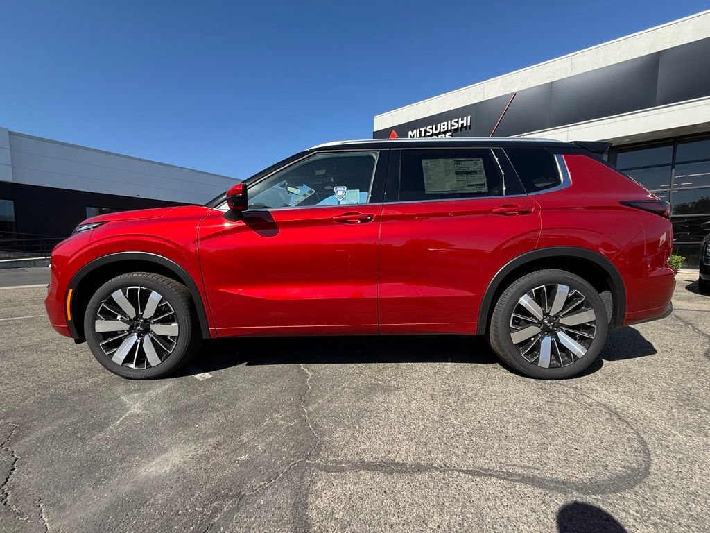 New 2026 Mitsubishi Outlander SEL FWD image 6