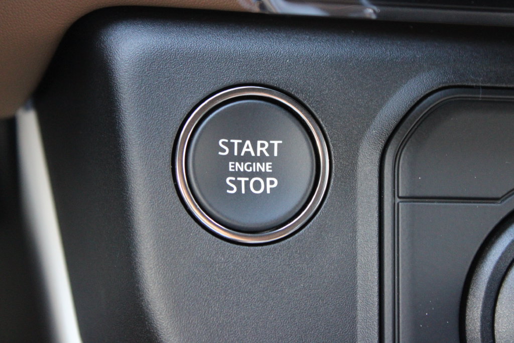 New 2026 Land Rover Defender 110 X-Dynamic SE AWD/4WD image 19