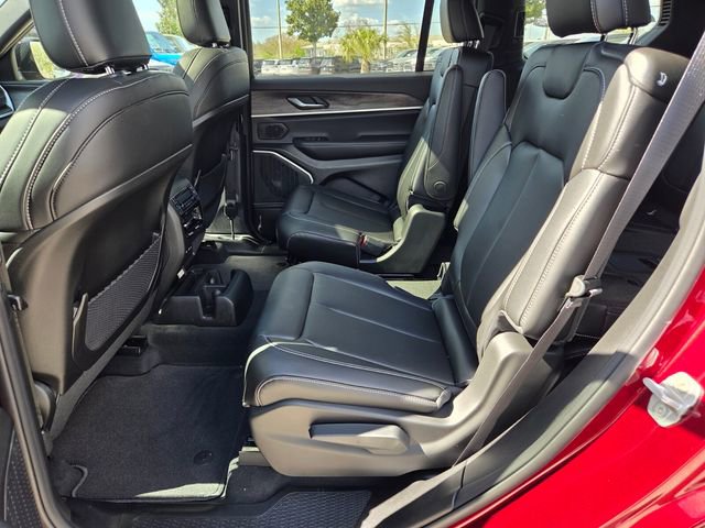 New 2026 Jeep Grand Cherokee L Limited w/ Limited Altitude Package RWD image 6