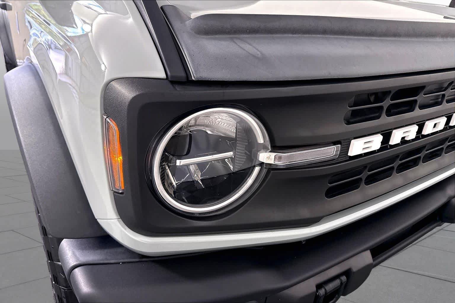 Used 2022 Ford Bronco Black Diamond AWD/4WD image 25