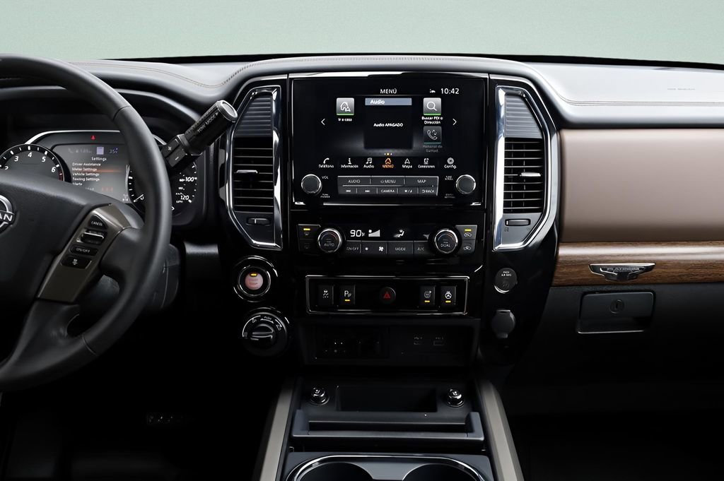 Used 2023 Nissan Titan Platinum Reserve w/ Off Road Protection Package image 32