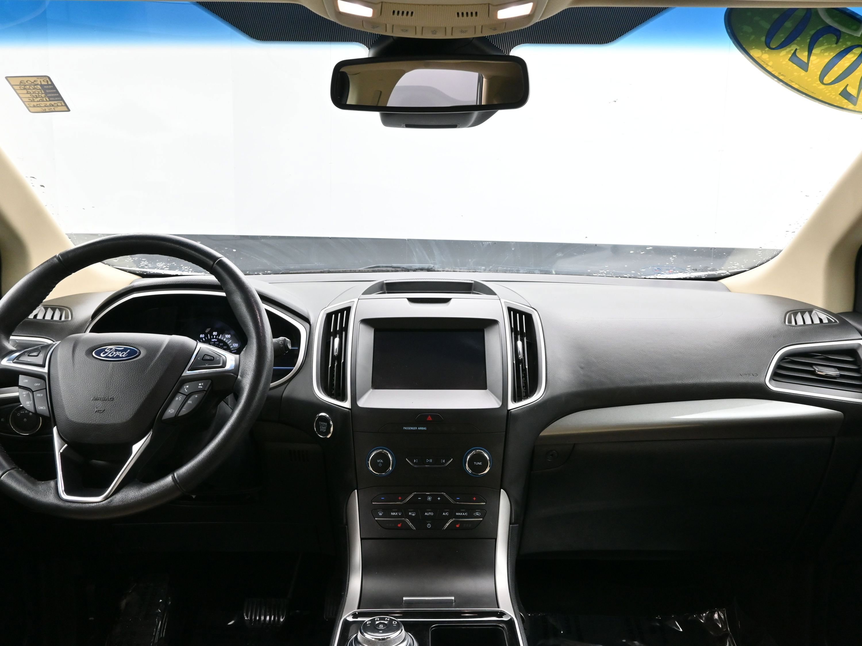 Used 2020 Ford Edge SEL image 20