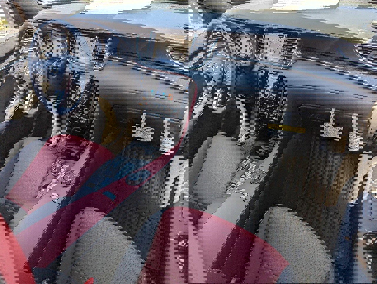 New 2025 INFINITI QX50 Sport image 13