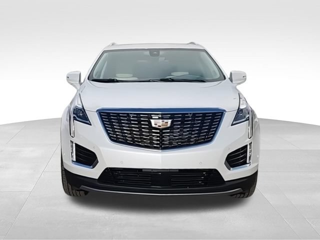 New 2026 Cadillac XT5 Premium Luxury w/ Driver Assist Package AWD/4WD image 3