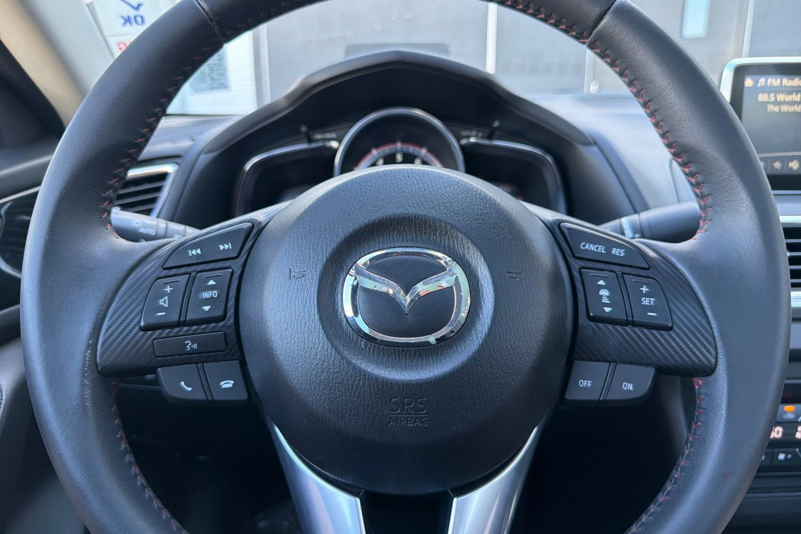 Used 2016 MAZDA MAZDA3 s Grand Touring w/ Technology Package image 22