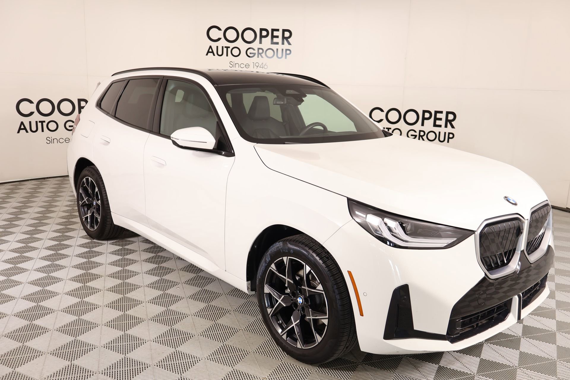 Used 2025 BMW X3 xDrive30i image 1