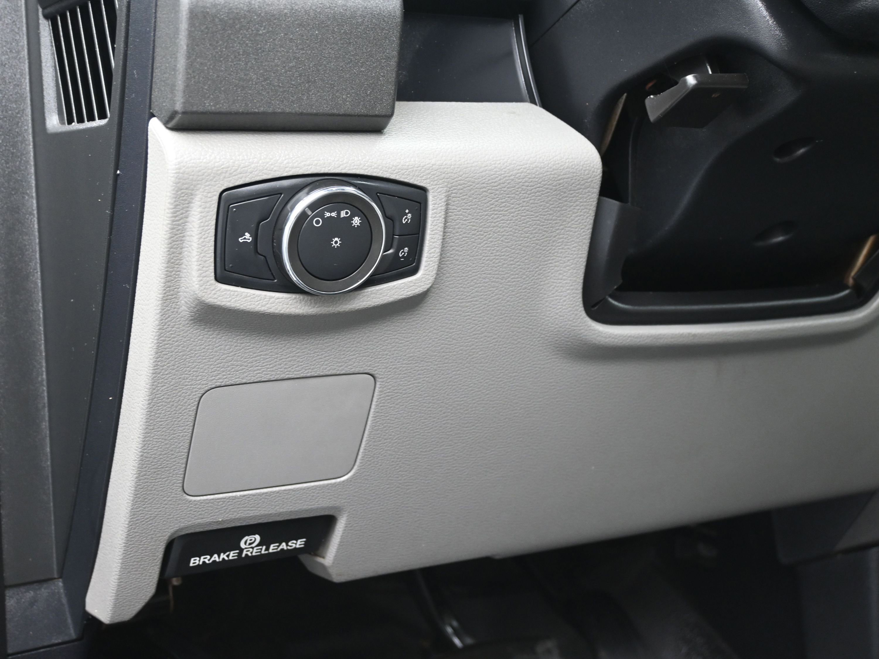 Used 2020 Ford F350 XL w/ STX Appearance Package AWD/4WD image 20