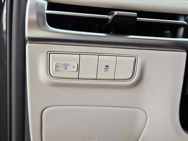 Certified 2025 Hyundai Tucson SE FWD image 29