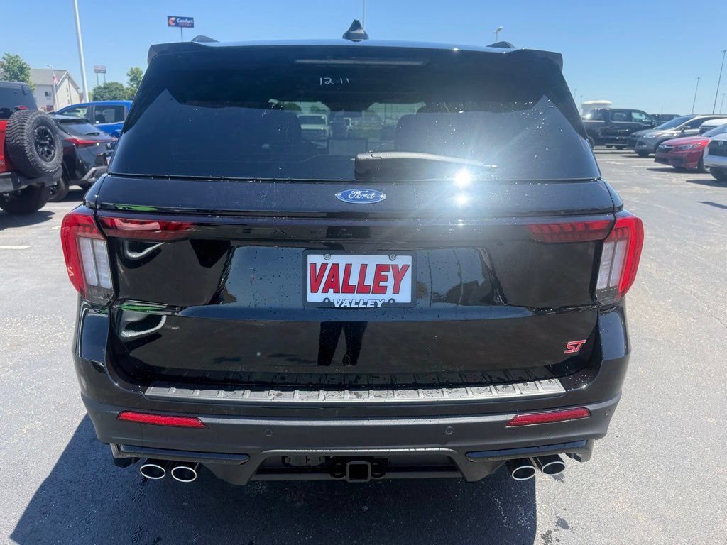 New 2026 Ford Explorer ST w/ Sun And Sound Package AWD/4WD image 4