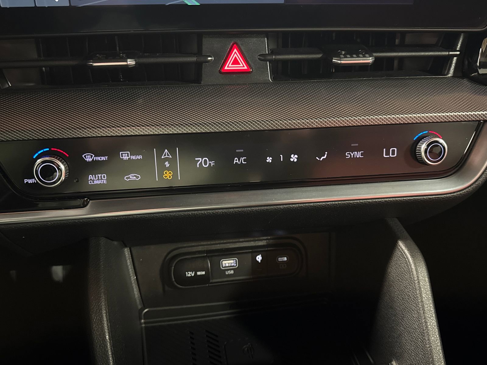 Certified 2024 Kia Sportage SX AWD/4WD image 22