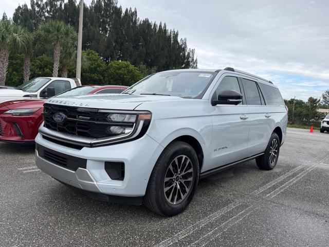Used 2025 Ford Expedition Max Platinum AWD/4WD image 4