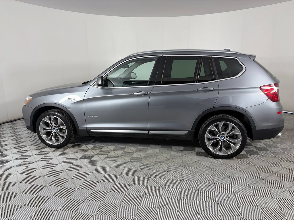 Used 2016 BMW X3 xDrive28i AWD/4WD image 4