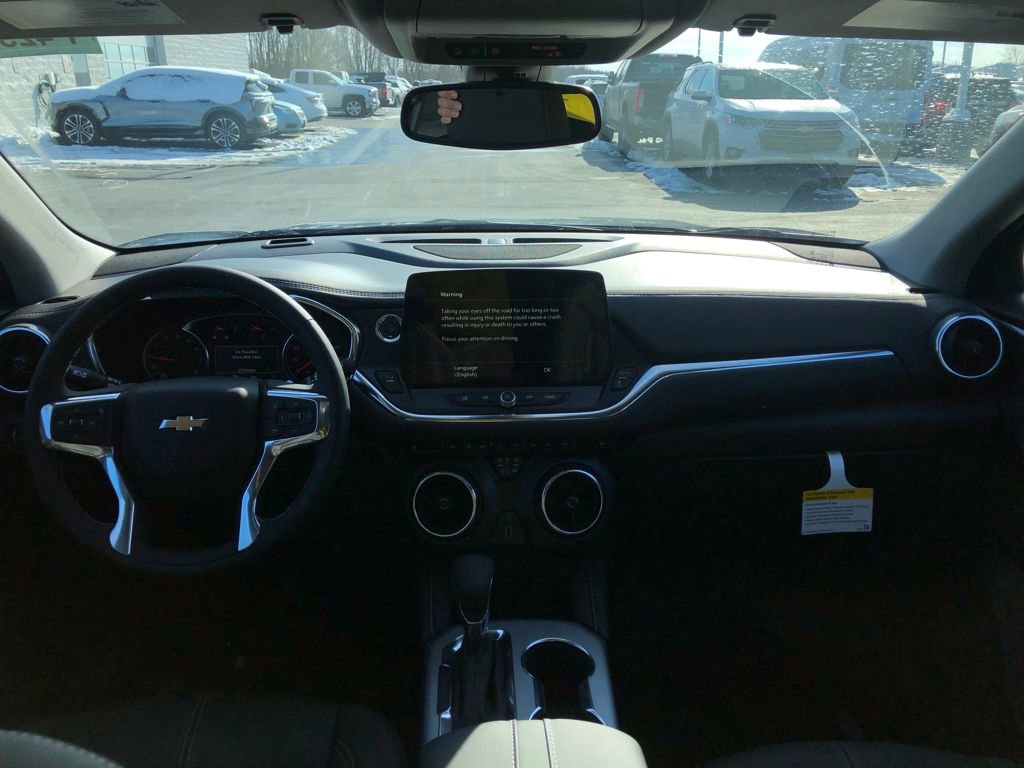 New 2026 Chevrolet Blazer LT image 11