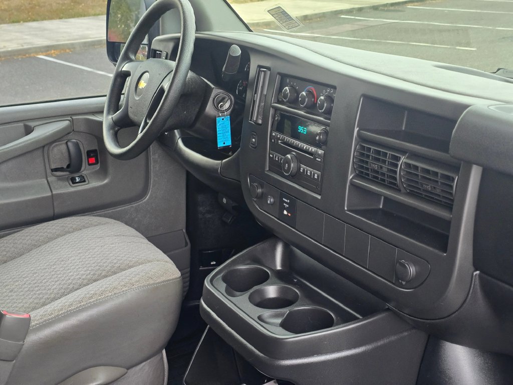 Used 2013 Chevrolet Express 3500 LS w/ Power Package RWD image 18