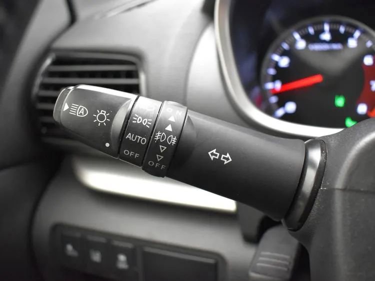 Used 2024 Mitsubishi Eclipse Cross SE image 29