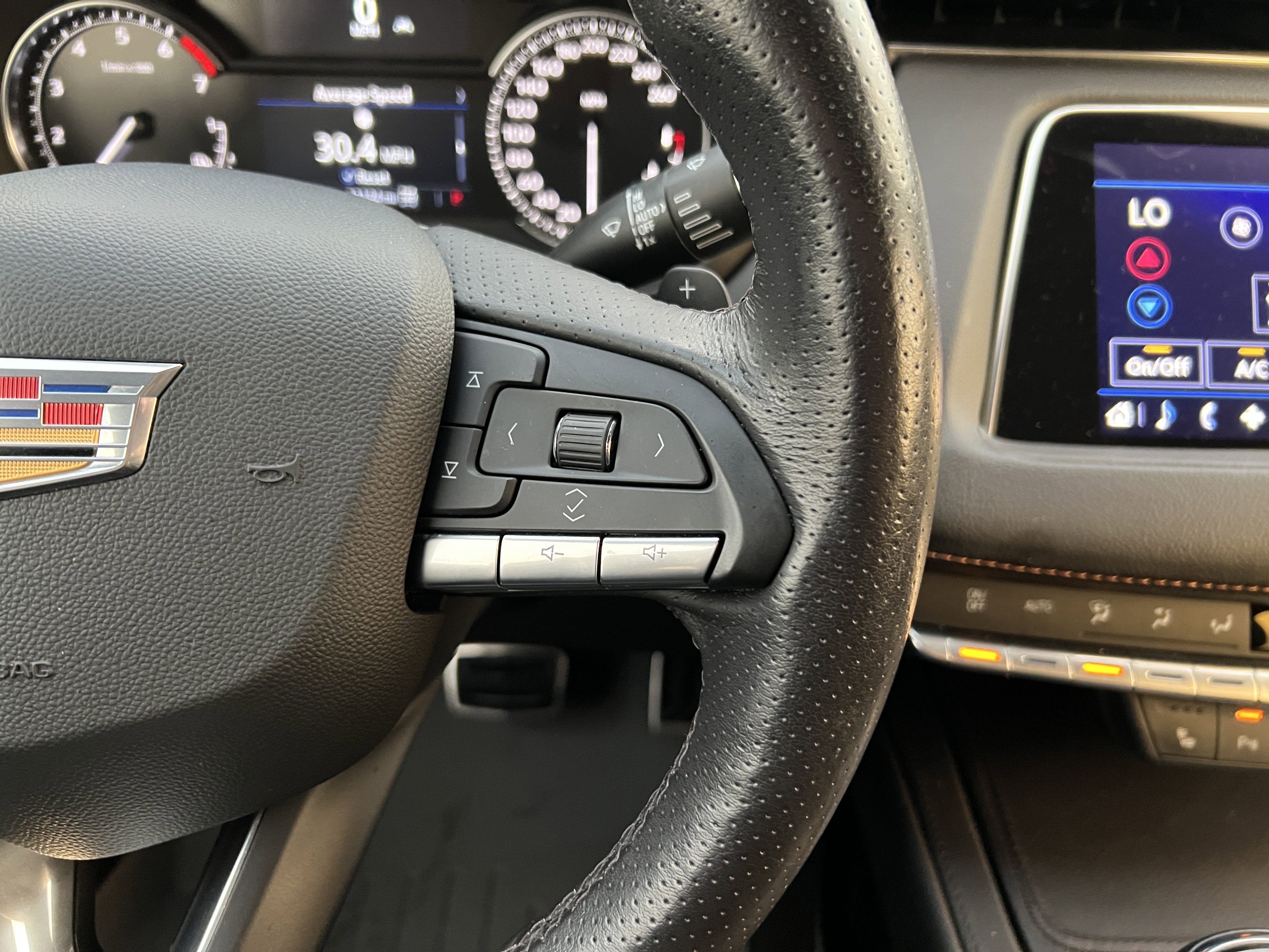 Used 2023 Cadillac XT4 Sport image 29