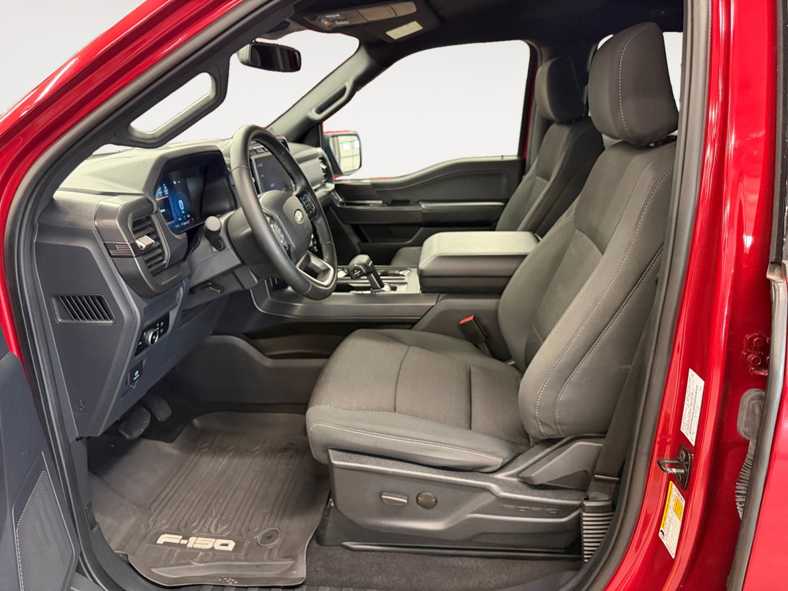 Used 2024 Ford F150 XLT w/ FX4 Off-Road Package AWD/4WD image 24
