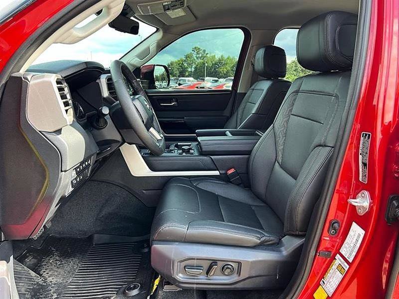 Used 2023 Toyota Tundra Limited AWD/4WD image 14
