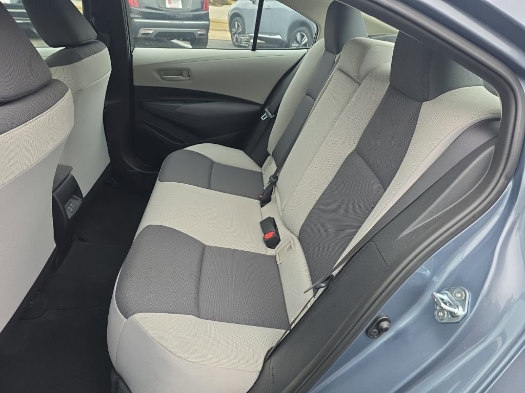 Used 2023 Toyota Corolla LE w/ Carpet Mat Package (TMS) image 10