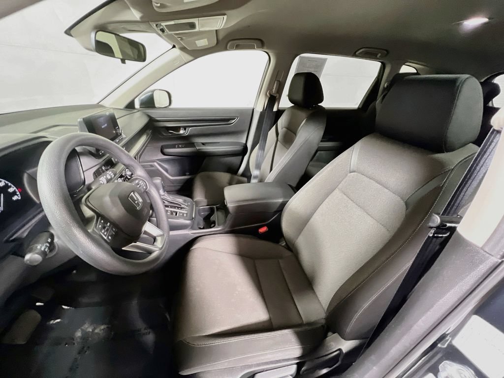 Used 2025 Honda CR-V LX image 18