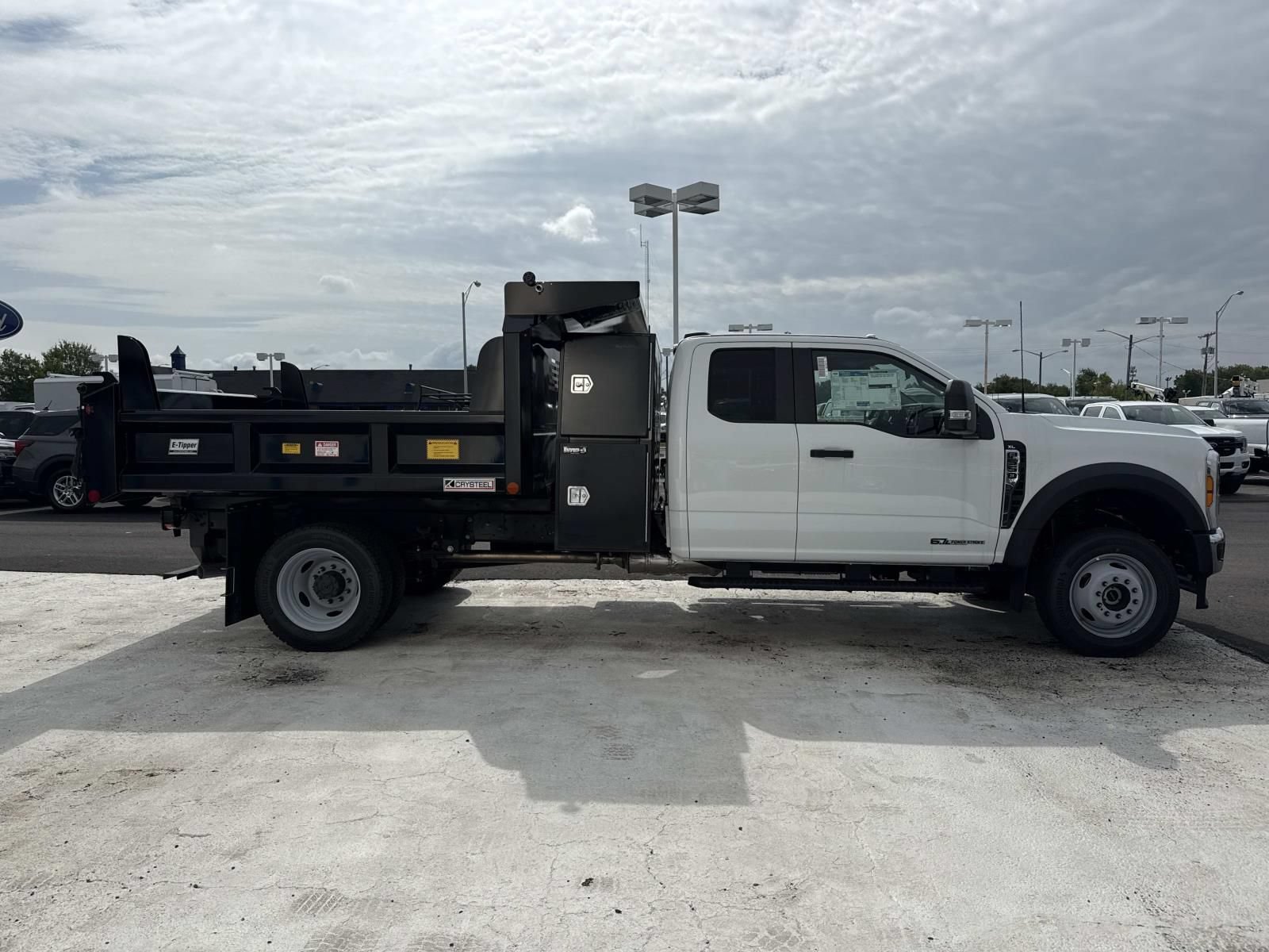 New 2026 Ford F550 4x4 Supercab Super Duty image 2