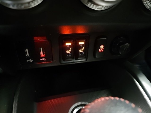 Used 2025 Mitsubishi Outlander Sport AWD image 6