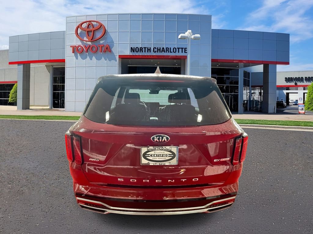 Used 2021 Kia Sorento EX image 8