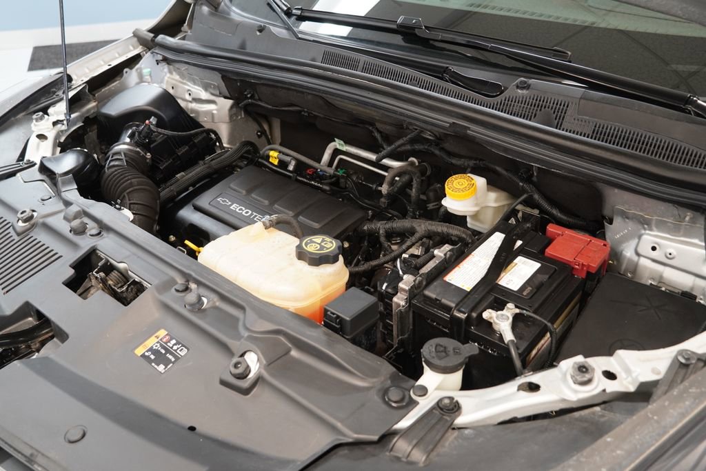 Used 2019 Chevrolet Trax LS image 17