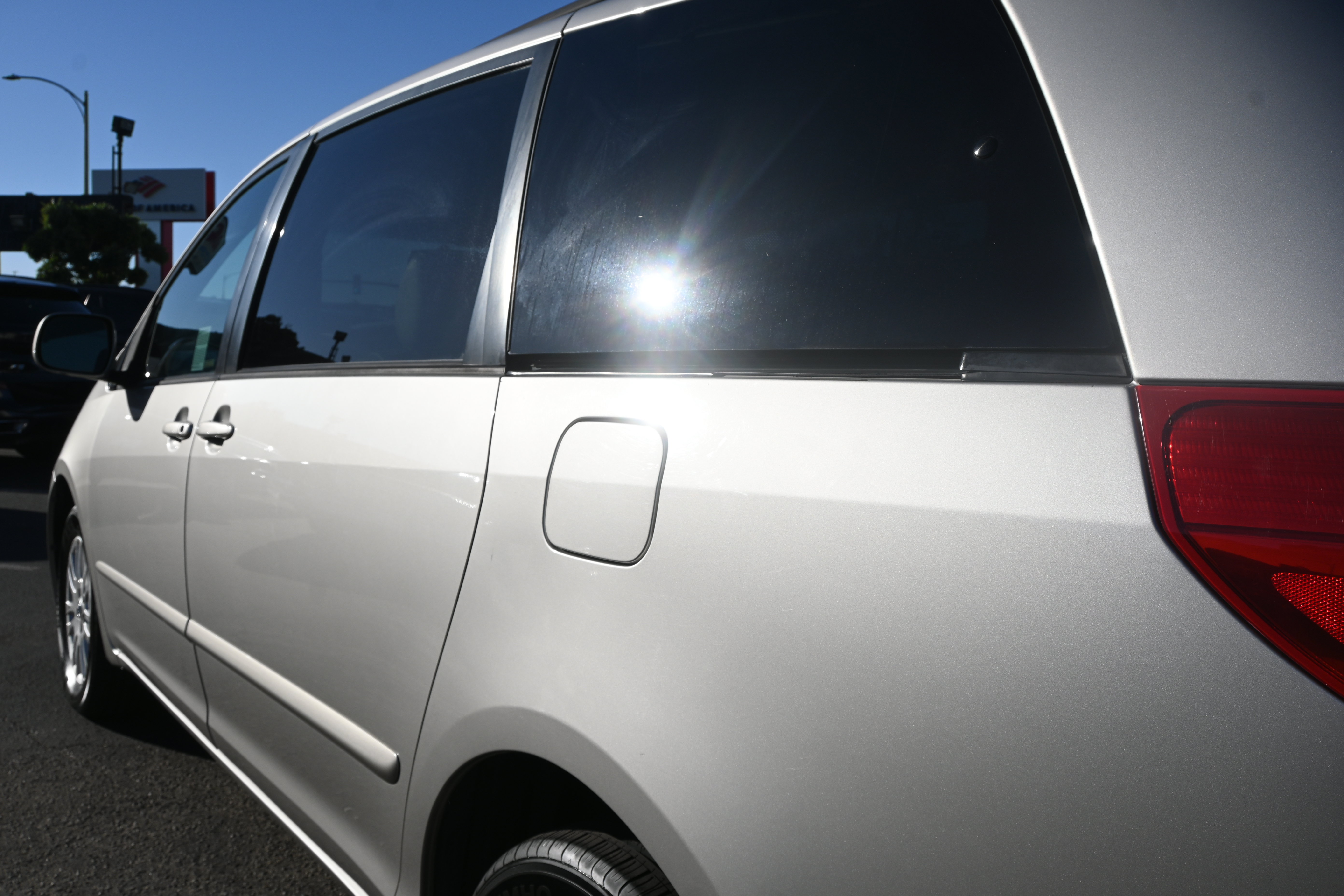 Used 2010 Toyota Sienna AWD image 15