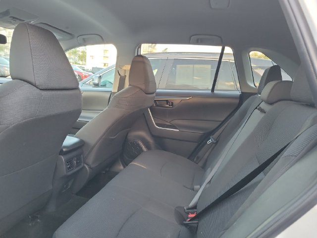 Used 2025 Toyota RAV4 LE FWD image 8