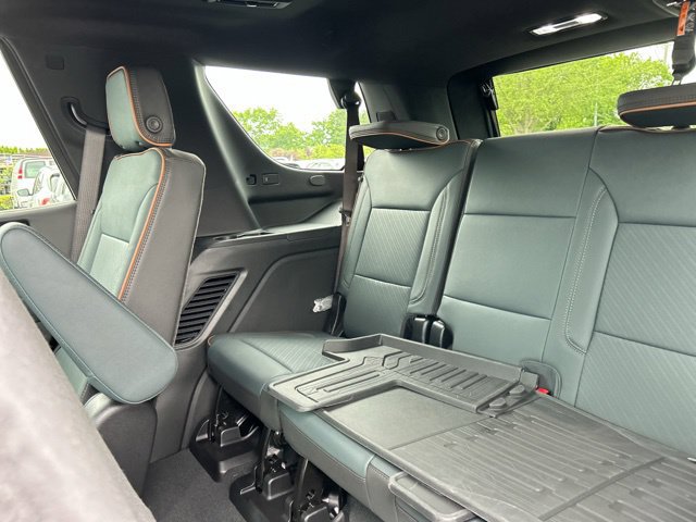 New 2026 GMC Yukon AT4 w/ AT4 Premium Plus Package AWD/4WD image 23