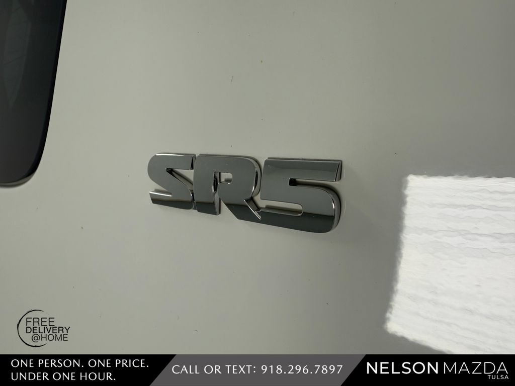 Used 2019 Toyota 4Runner SR5 Premium AWD/4WD image 15