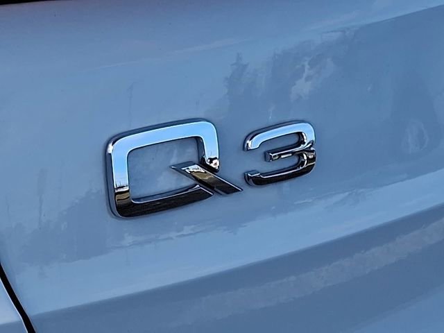 Used 2020 Audi Q3 2.0T Premium image 29
