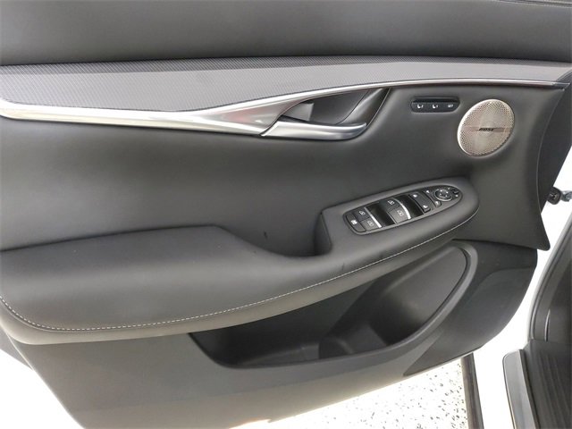 Used 2023 INFINITI QX50 Sport image 18