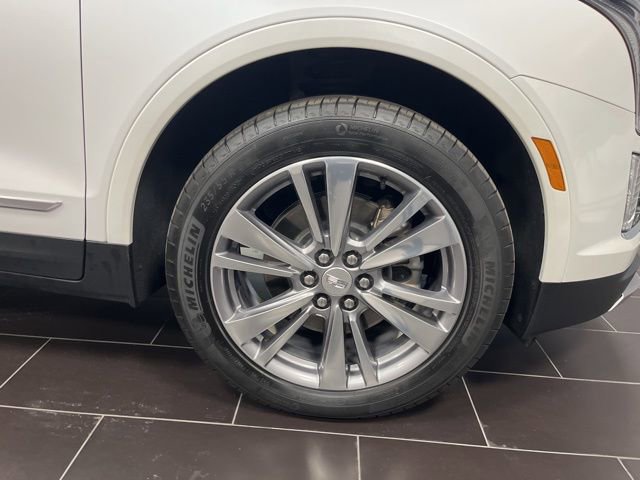 Certified 2025 Cadillac XT5 Premium Luxury image 16