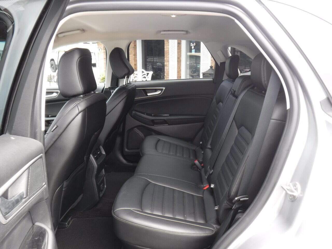Used 2020 Ford Edge SEL w/ Cold Weather Package image 45
