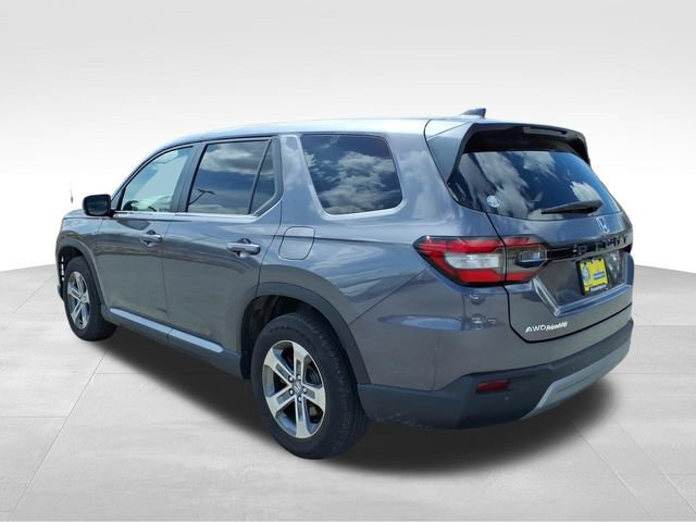 Used 2025 Honda Pilot EX-L image 6