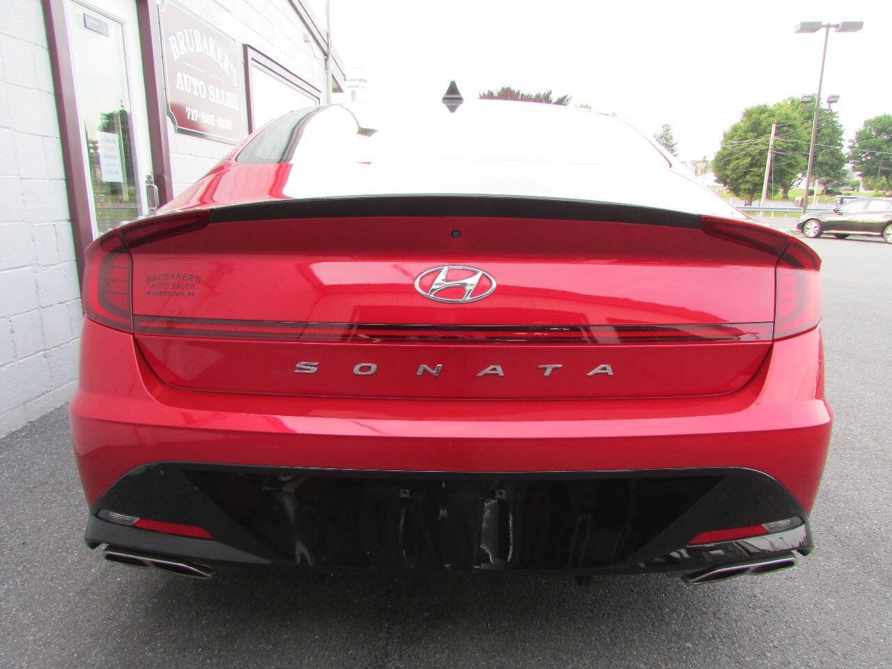 Used 2021 Hyundai Sonata N Line w/ Preferred Accessory Package FWD image 3
