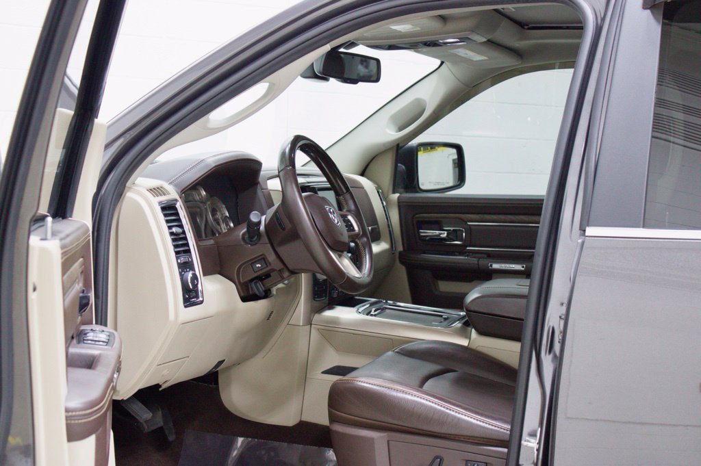 Used 2017 RAM 1500 Laramie Longhorn AWD/4WD image 36