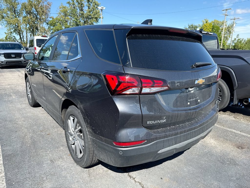 Used 2023 Chevrolet Equinox LT FWD image 2