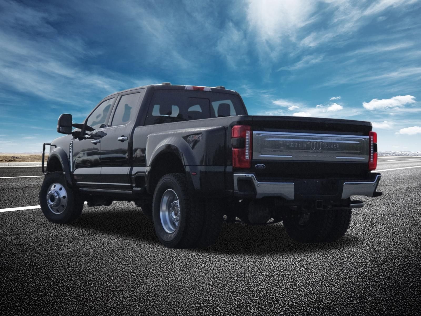 Used 2025 Ford F450 King Ranch w/ Chrome Package image 23