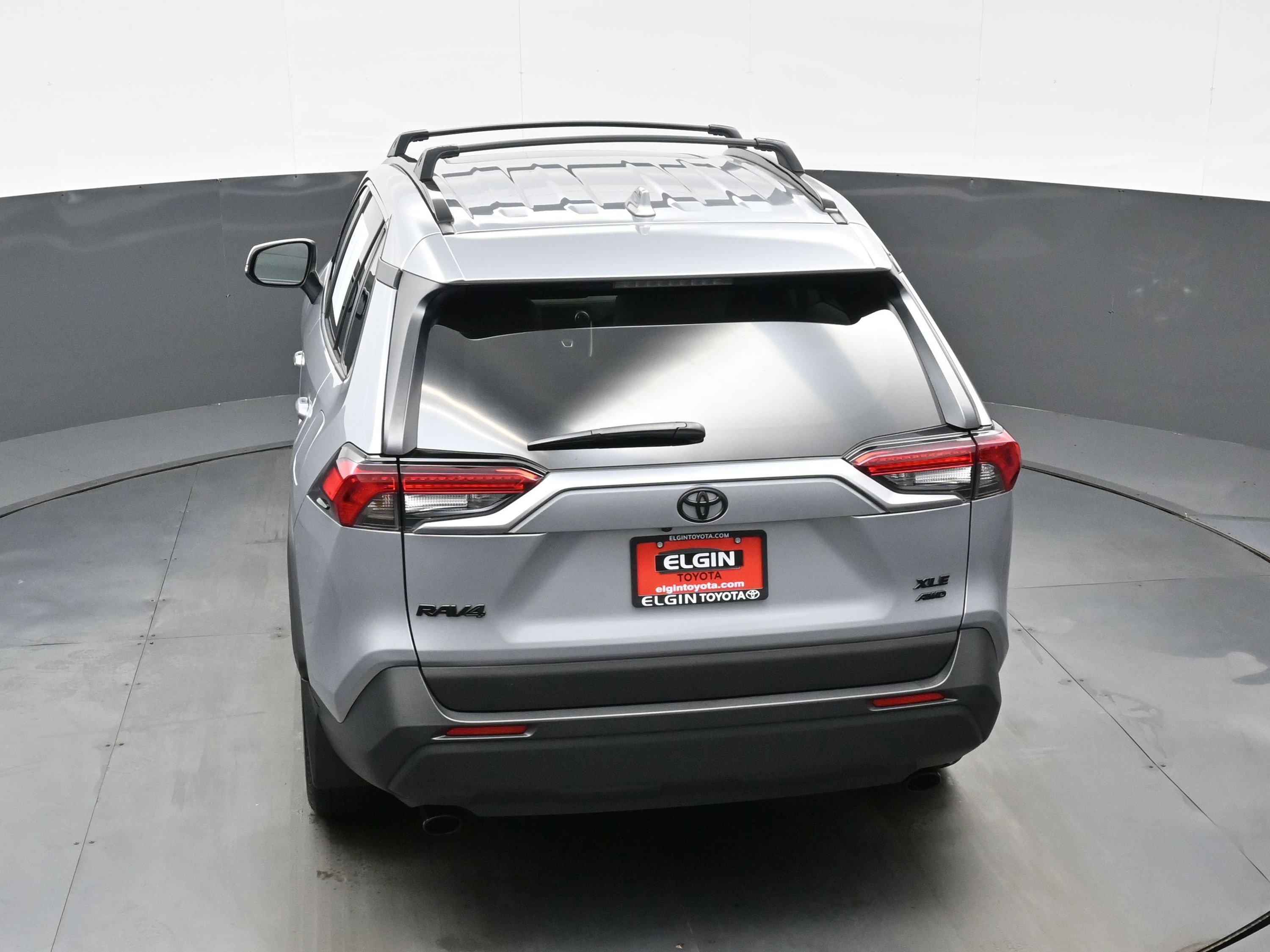 Used 2025 Toyota RAV4 XLE Premium w/ Weather Package AWD/4WD image 40