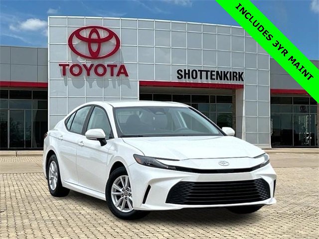 Used 2025 Toyota Camry LE video 1