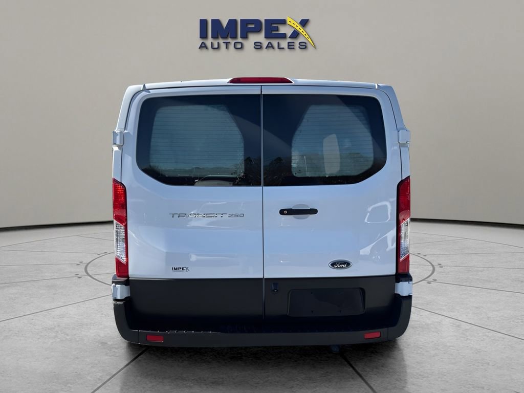 Used 2022 Ford Transit 250 Low Roof w/ Exterior Upgrade Package RWD image 4