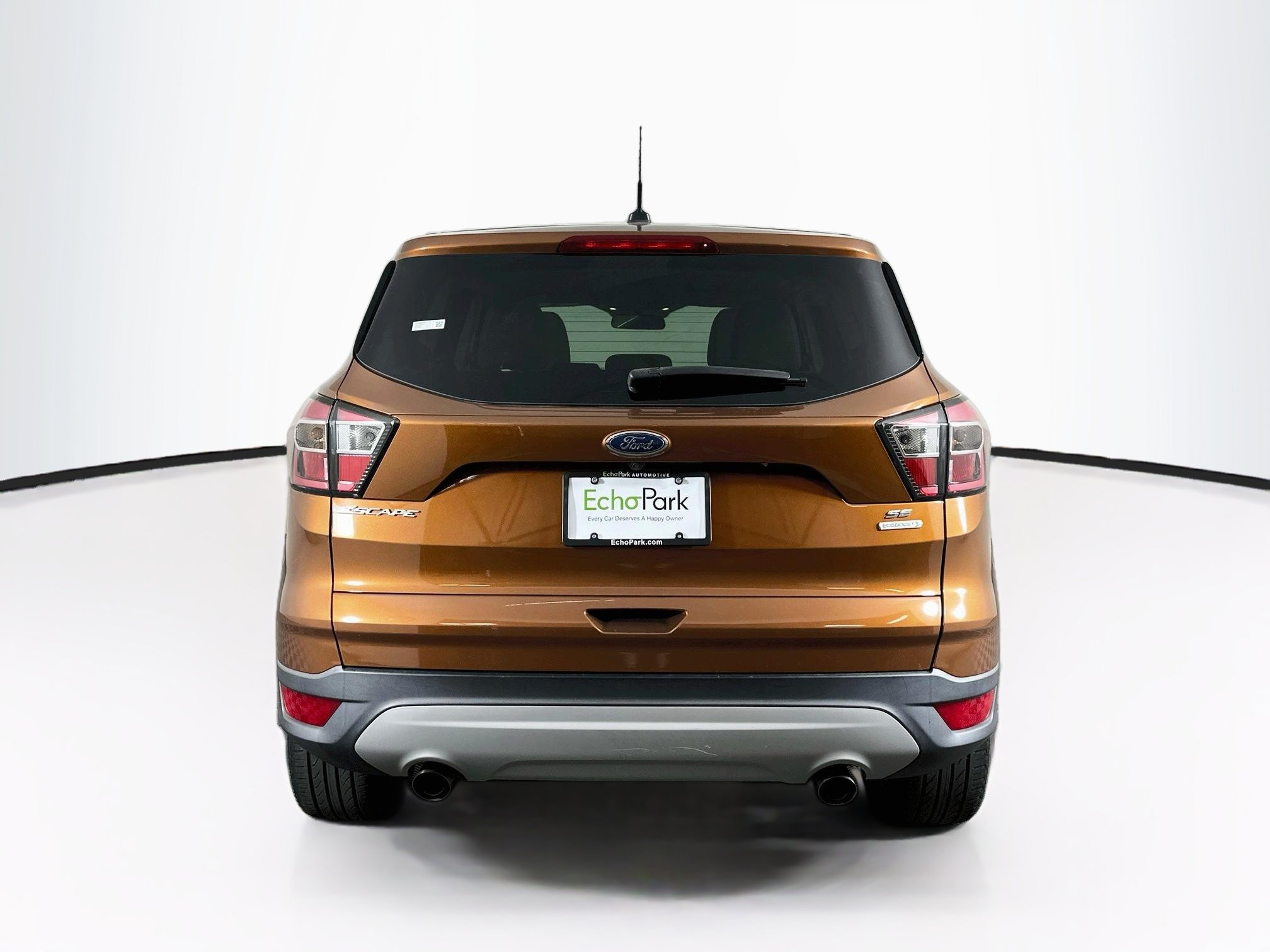 Used 2017 Ford Escape SE FWD image 7