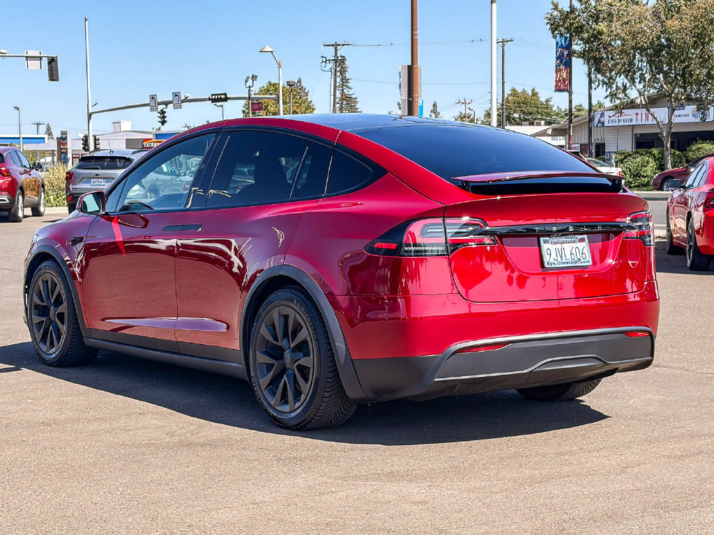 Used 2023 Tesla Model X AWD/4WD image 2