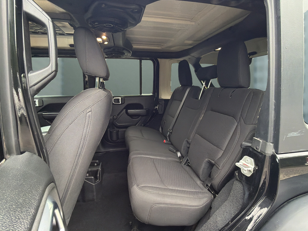 Used 2020 Jeep Wrangler Unlimited Sport AWD/4WD image 12