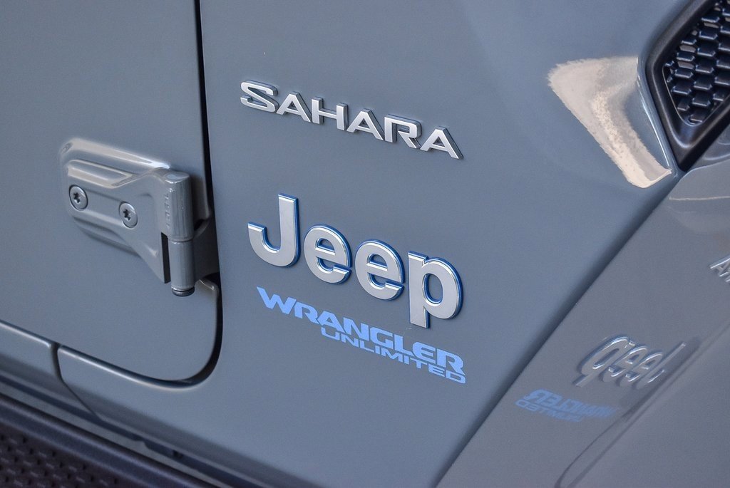 Used 2021 Jeep Wrangler Unlimited Sahara w/ Cold Weather Group image 9