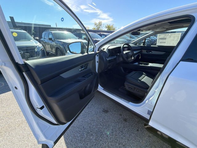New 2027 Nissan Murano Platinum w/ Cargo Package AWD/4WD image 12